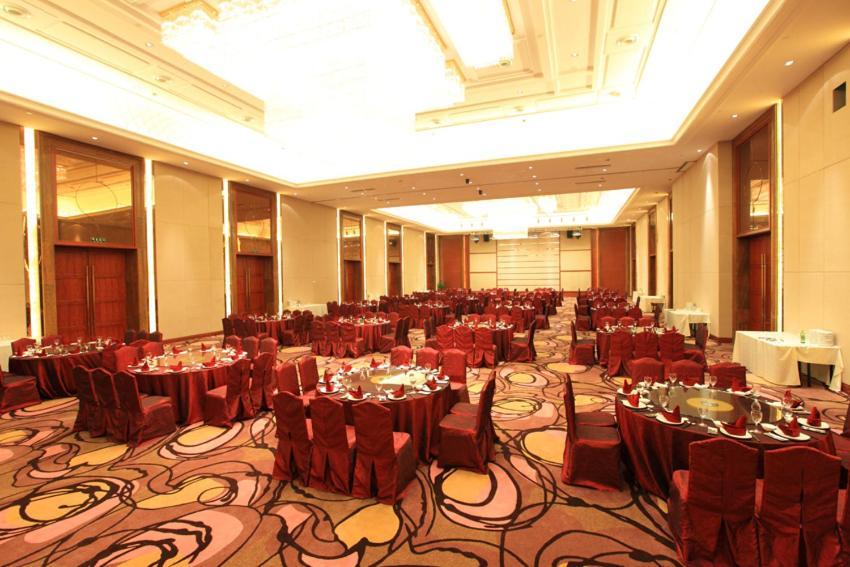 Howard Johnson Tongfang Plaza Zhuji Zhuji  Экстерьер фото