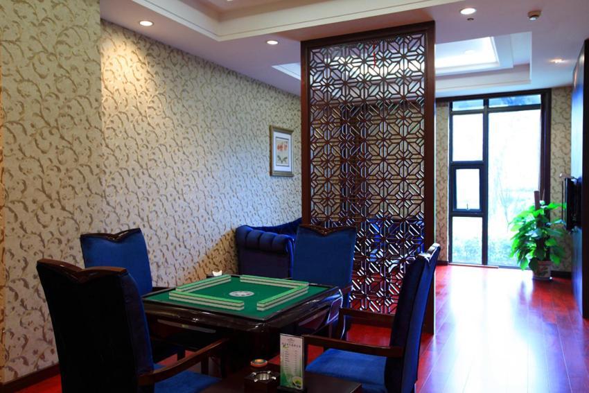 Howard Johnson Tongfang Plaza Zhuji Zhuji  Экстерьер фото