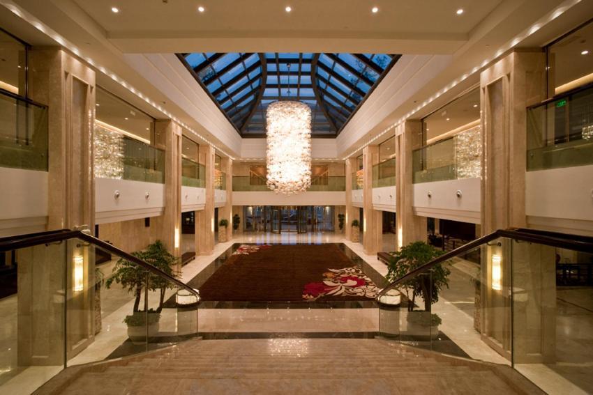 Howard Johnson Tongfang Plaza Zhuji Zhuji  Интерьер фото